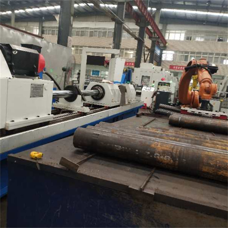 Spezialdrehmaschine für Hydraulikzylinder