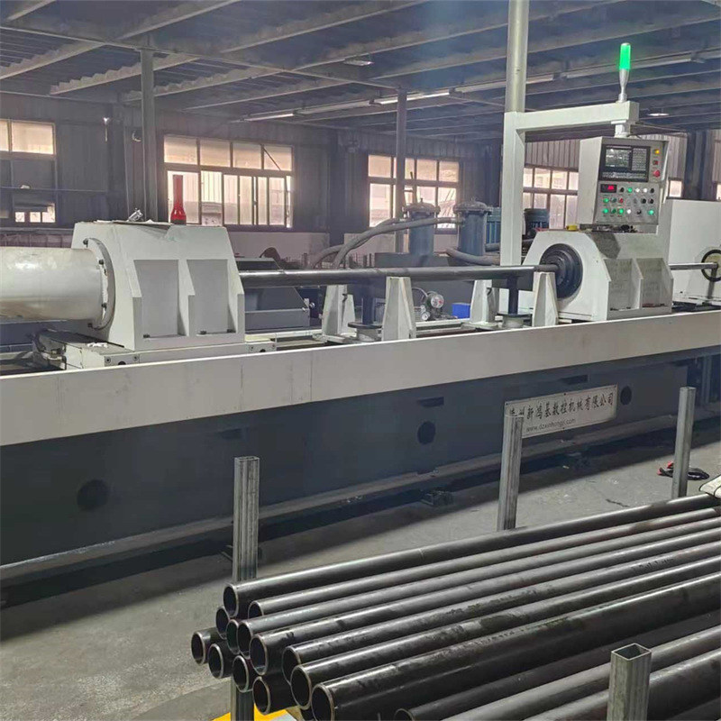 آلة الكشط واللف